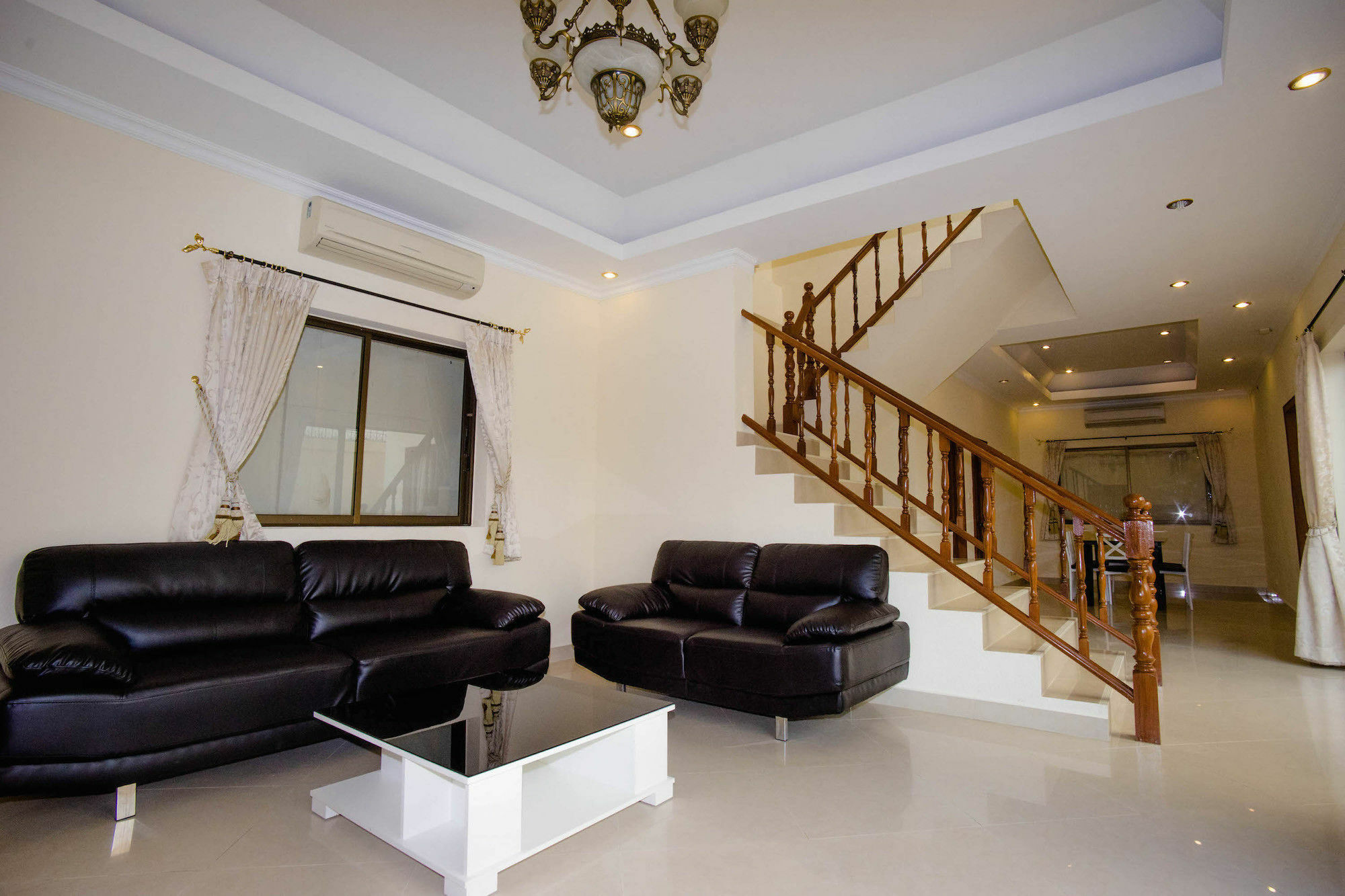 Pattaya Holiday Villas Банг-Ламунг Экстерьер фото