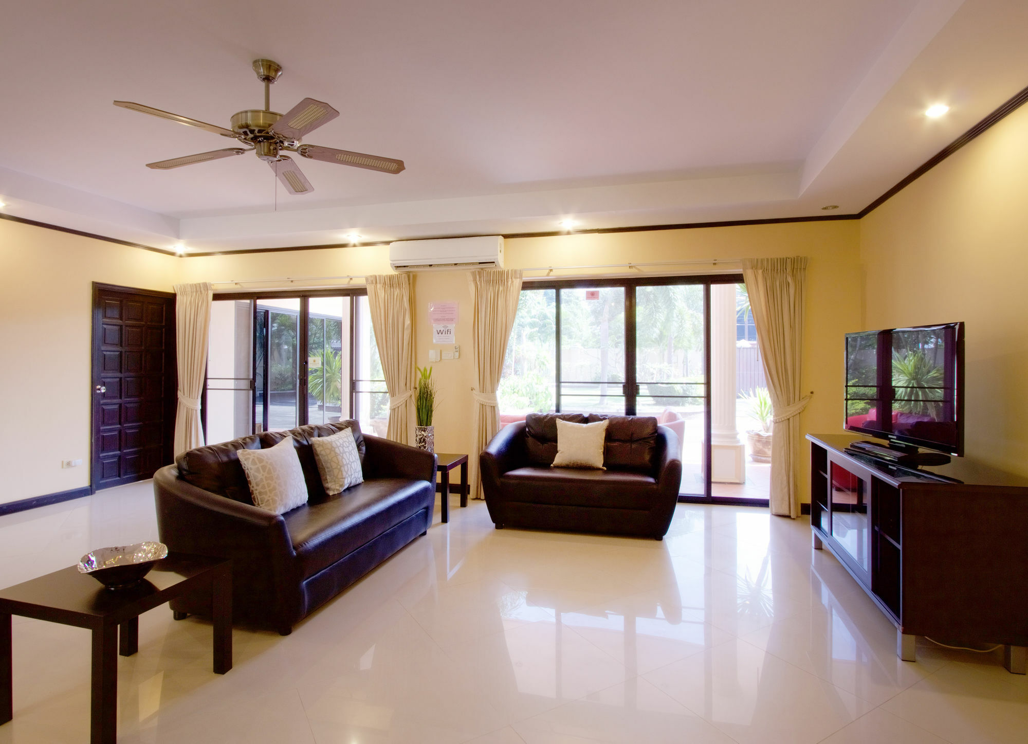Pattaya Holiday Villas Банг-Ламунг Экстерьер фото